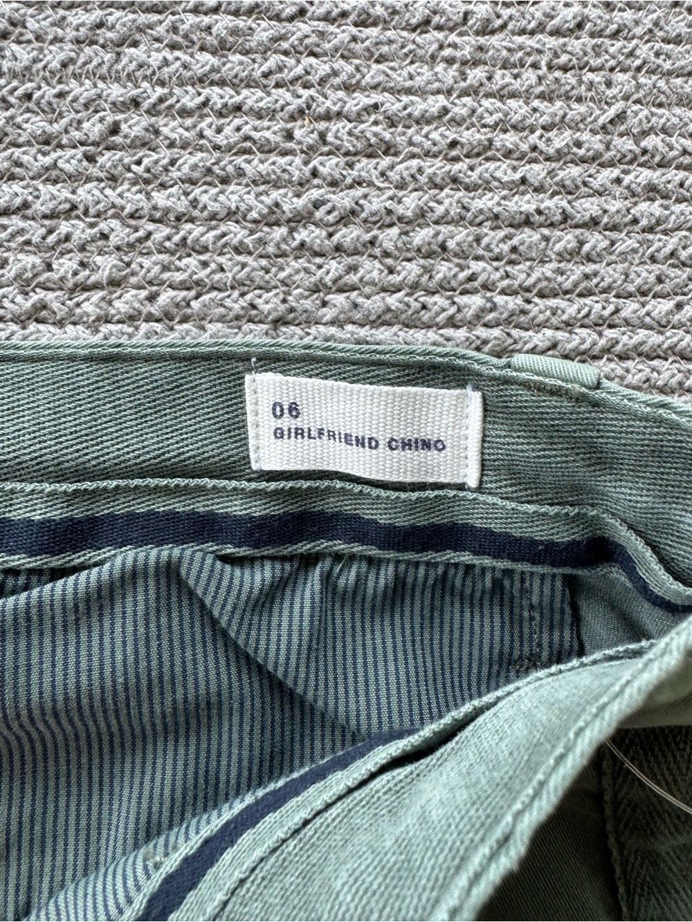 GAP Sage Green Girlfriend Chino Khakis Cotton Pants Size 6 New - Picture 7 of 13